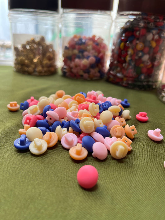 Matt Goli Buttons
