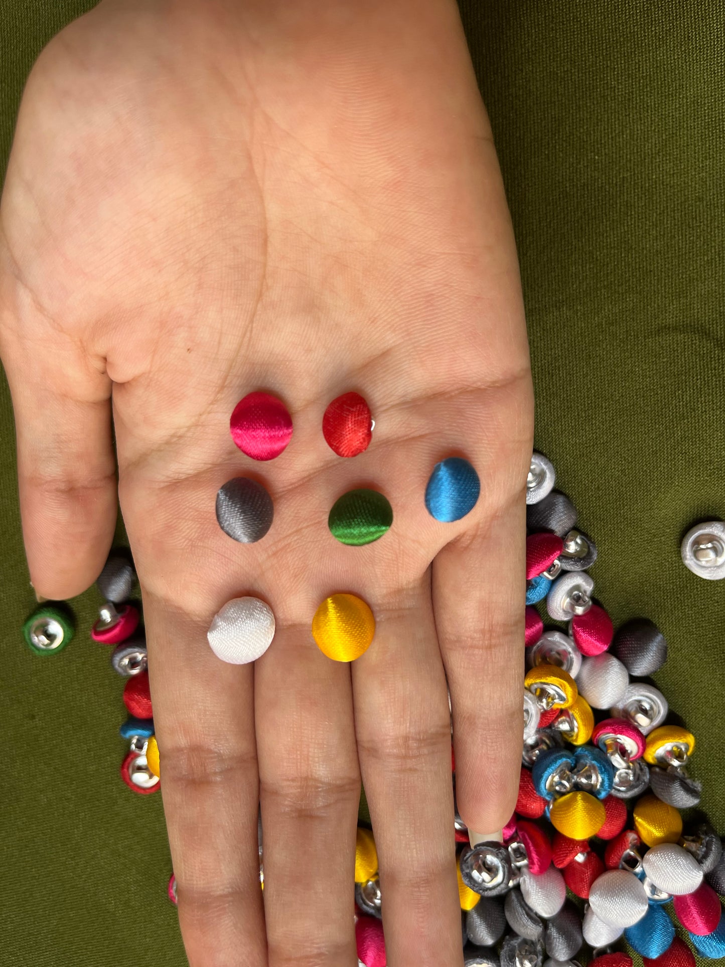Shamooz Round Fabric Buttons