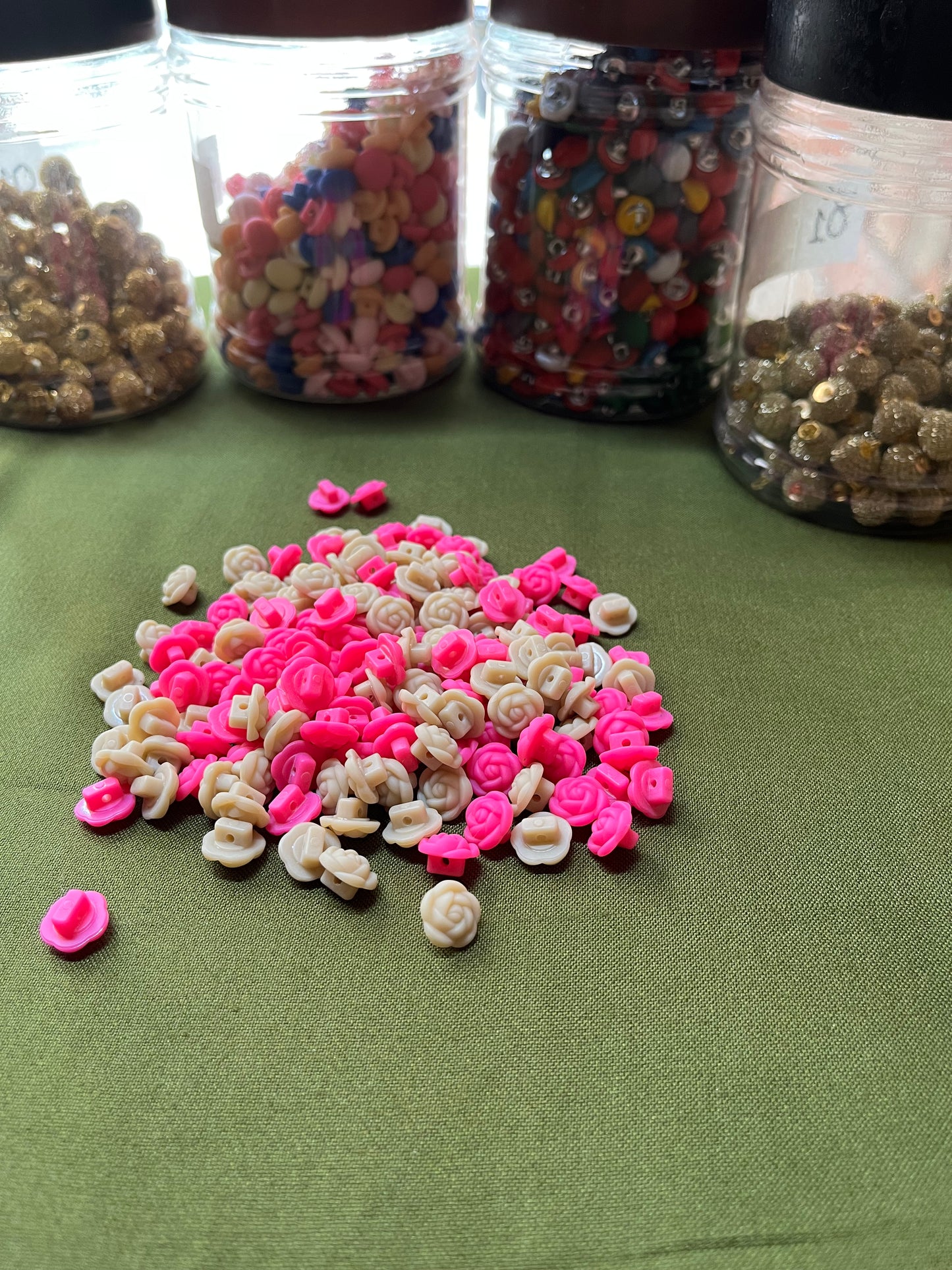 Matt Rose Flower Buttons